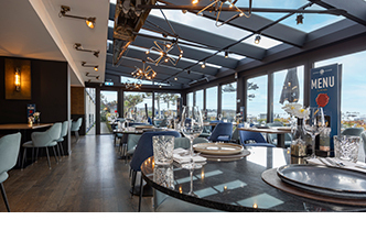 Marina Lounge 
